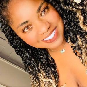 Meet your Posher, Chiquita